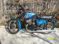 SANY4574_albastru.jpg (794.66 KiB) Viewed 55089 times Fotomanipulare pentru înlocuirea roşului cu albastrul motocicletei.